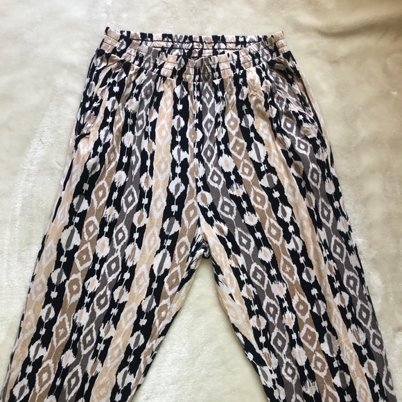H&M Comfy Aztec Stripes Print Harem Pants Size Small - Picture 2 of 11